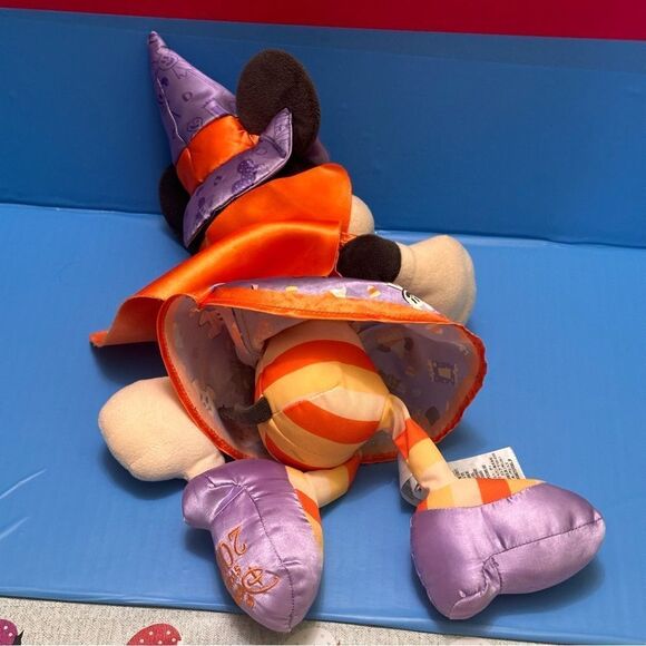 Disney Store Halloween Minnie Mouse Witch plush doll - Picture 8 of 11